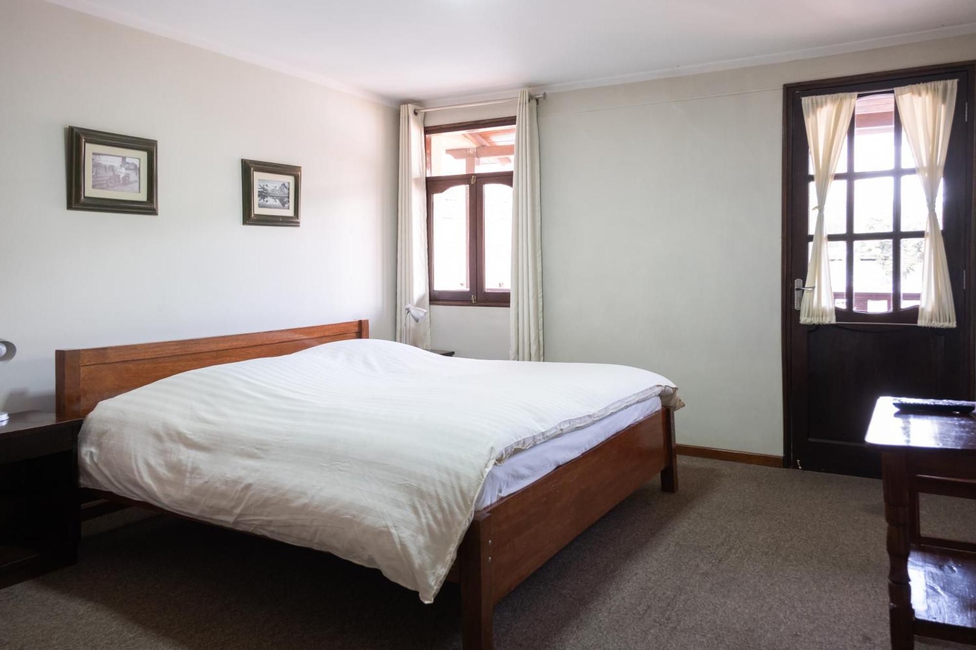 Hotel Santa Cruz Уарас Экстерьер фото